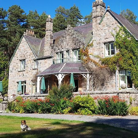 Cambus O' May Traditional Highland Hotel Ballater Exteriör bild