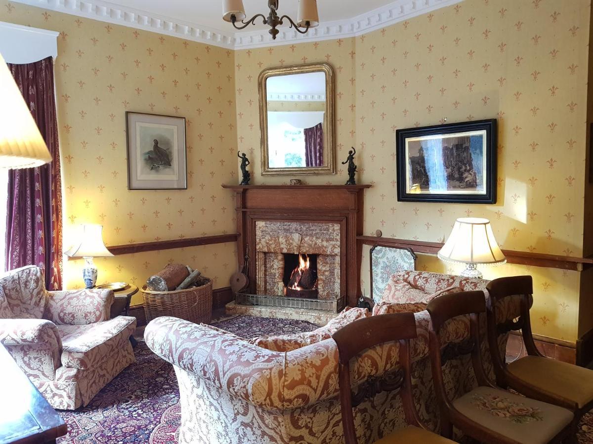 Cambus O' May Traditional Highland Hotel Ballater Exteriör bild