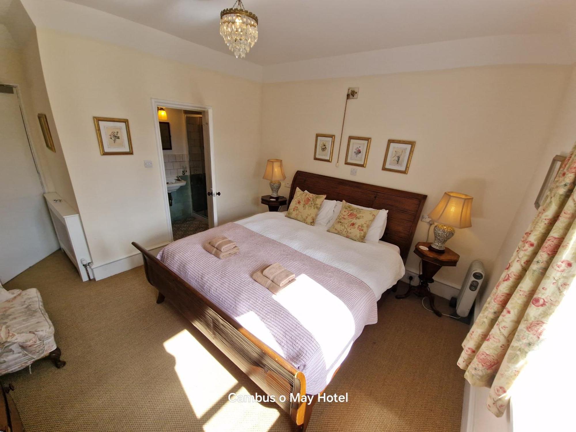 Cambus O' May Traditional Highland Hotel Ballater Exteriör bild