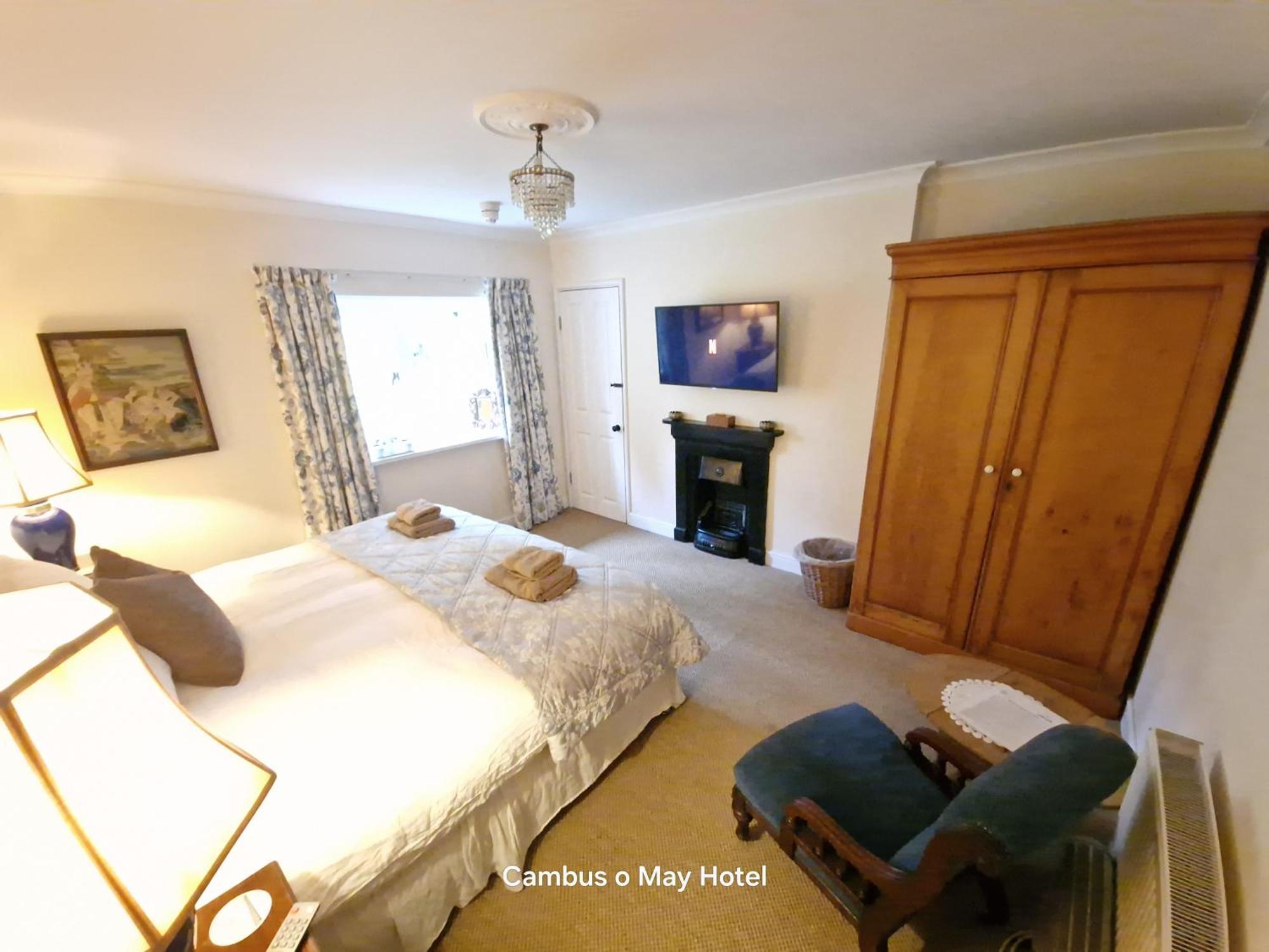 Cambus O' May Traditional Highland Hotel Ballater Exteriör bild