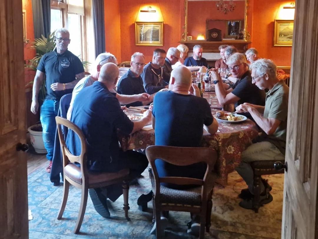 Cambus O' May Traditional Highland Hotel Ballater Exteriör bild